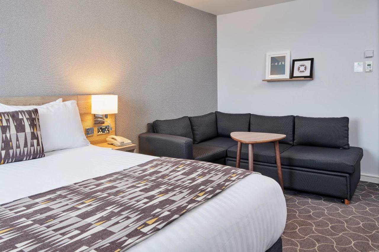 Holiday Inn Ellesmere Port/Cheshire Oaks By Ihg מראה חיצוני תמונה