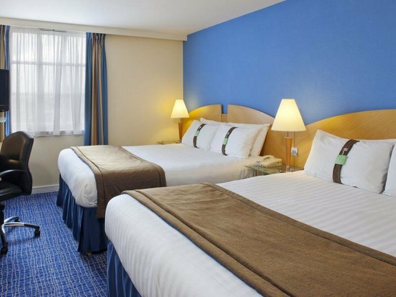 Holiday Inn Ellesmere Port/Cheshire Oaks By Ihg מראה חיצוני תמונה